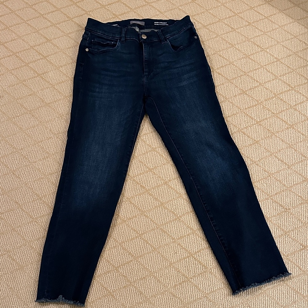 DL1961 Mara dark wash straight leg jeans. Perfect for under a boot
